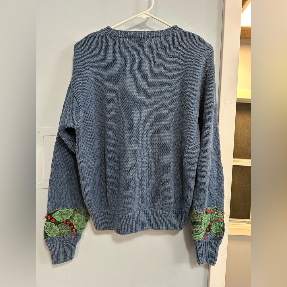 Vintage Polar Bear Sweater - Picture 6 of 9